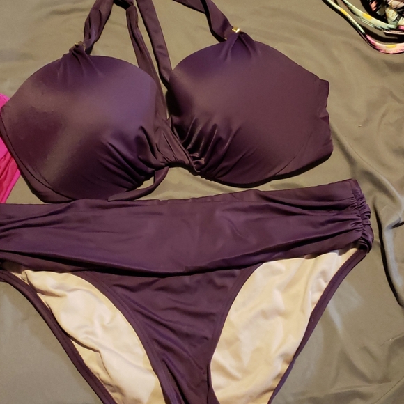 Victoria's Secret Other - Reposh vs 2 pc 36dd top, lg bottom